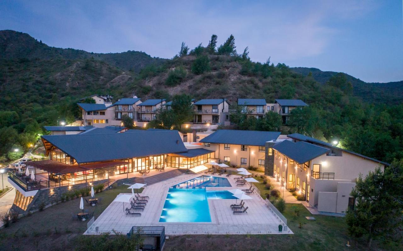 Altitud 720 Hotel, Aparts & Spa Villa General Belgrano Kültér fotó